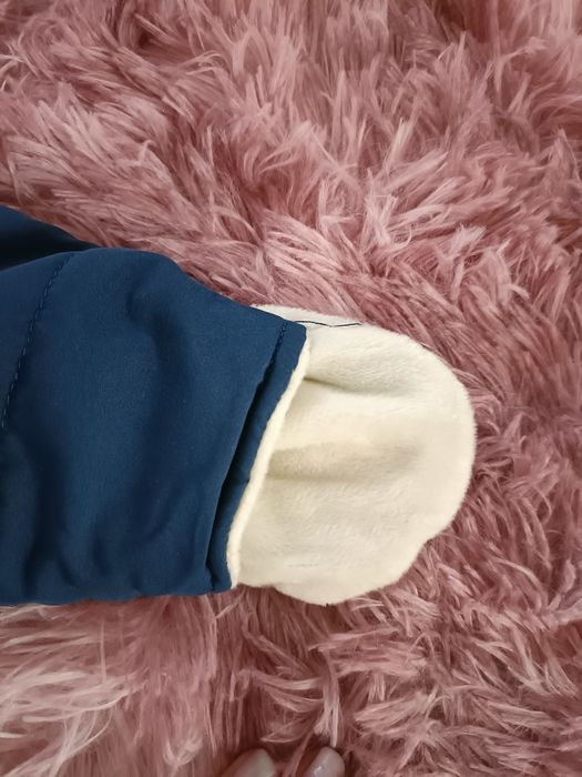 Cool club kombinezon niemowlęcy z kapturem Kubuś Puchatek