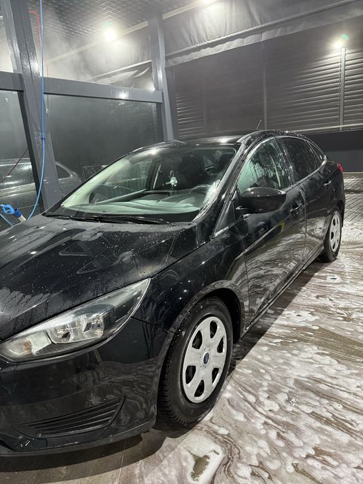 Ford Focus 2018 VIN 1FADP3E23JL319181 фото оголошення 2 з 9