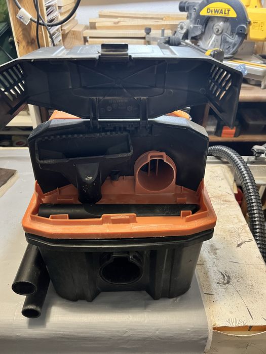 Aspirador a seco e a humidade. EVOLUTION