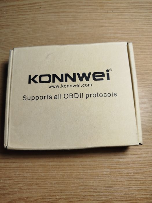 OBD2 сканер Konnwei ELM327