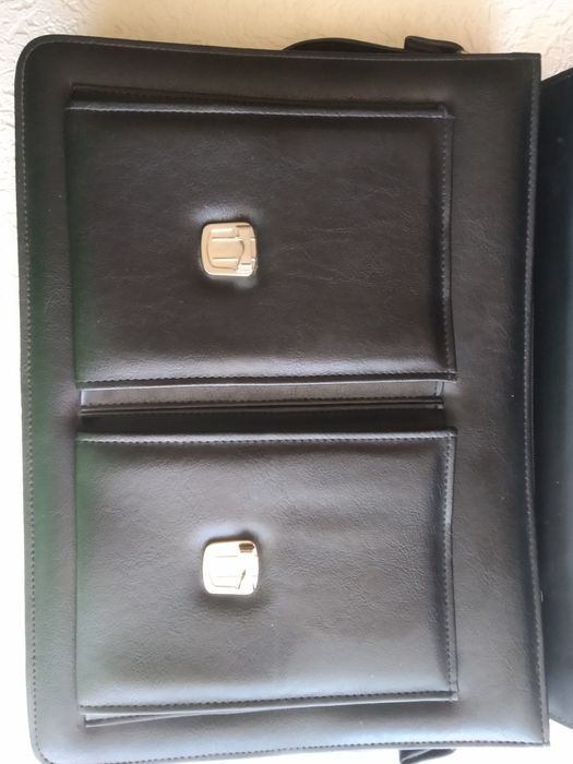 Деловой портфель, сумка для документов А4. НОВАЯ