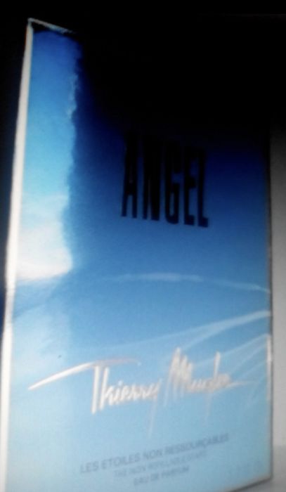Frasco  de perfume Angell recarregável
