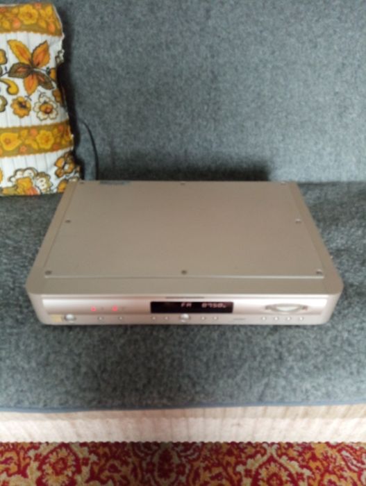 Marantz ST 17 gold, (tuner)