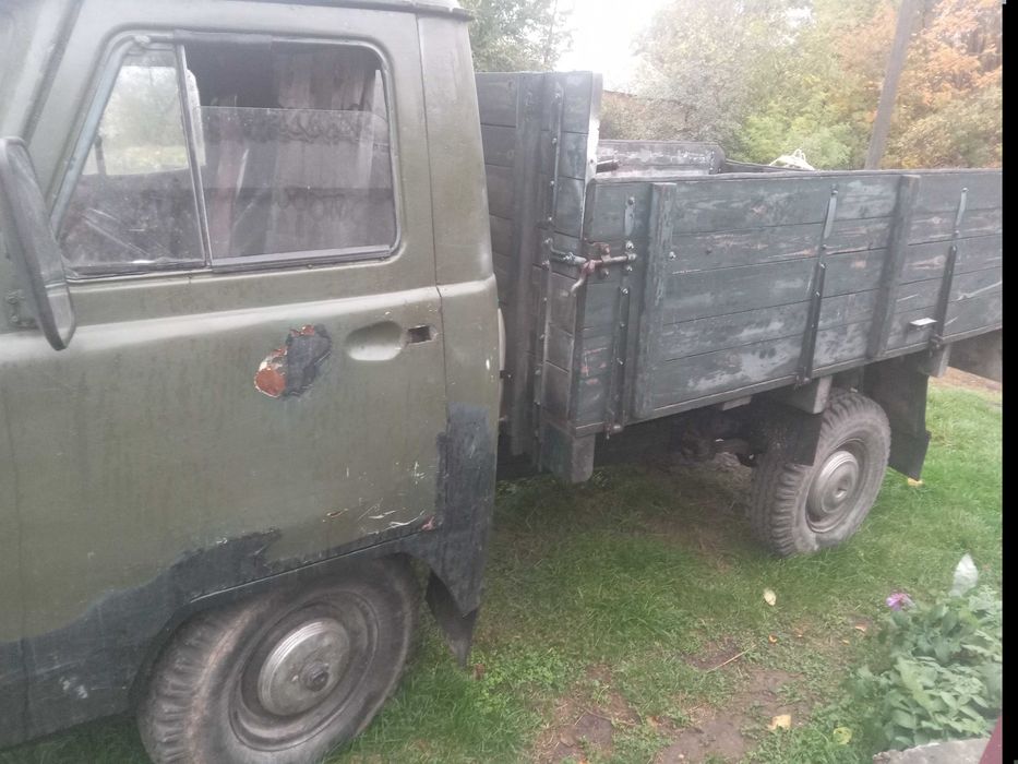 Продається уаз 3303