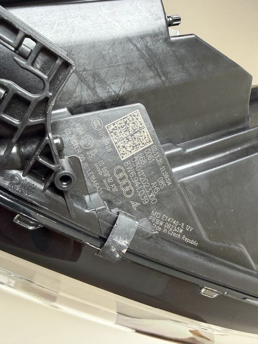 Фара оптика Audi a5 b9 Matrix full led рестайл оригінал