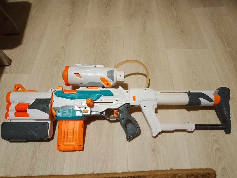 Автомат NERF Tre Strike