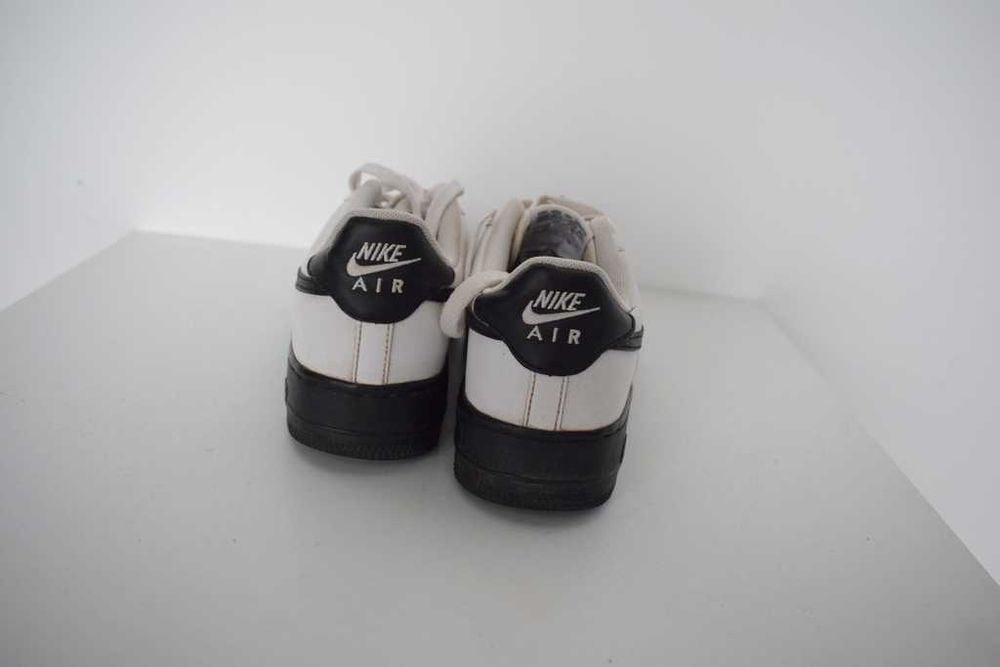 Nike ait Force białe czarne 38 ,5 unisex