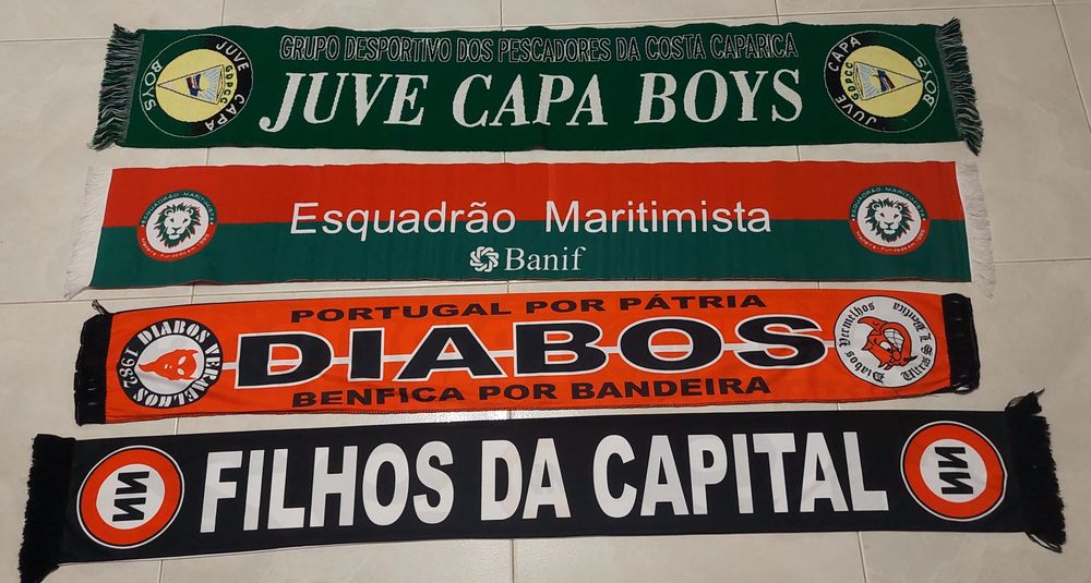 4 echarpes,scarf bufandas de claques