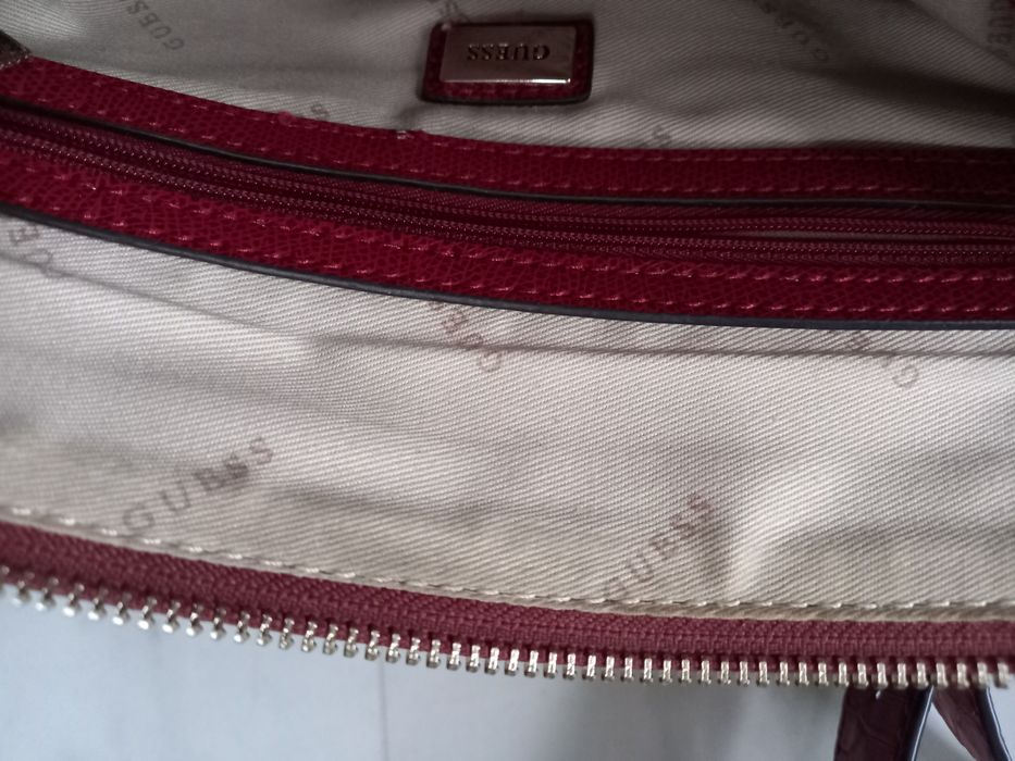 Torebka Guess w logo