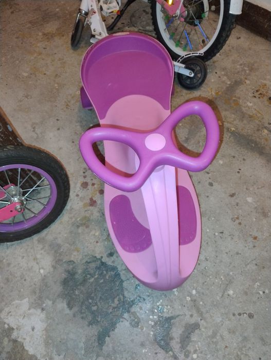 Jeździk grawitacyjny z kołami led