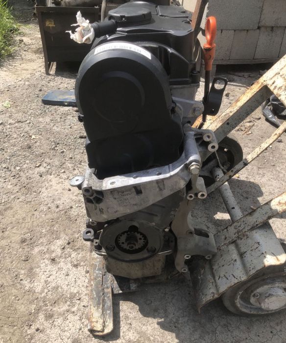 Silnik VW Transporter T5 1.9 TDI BRS 102KM 2007r