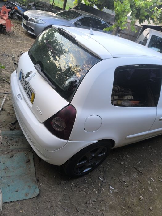 Renalt Clio II Comercial