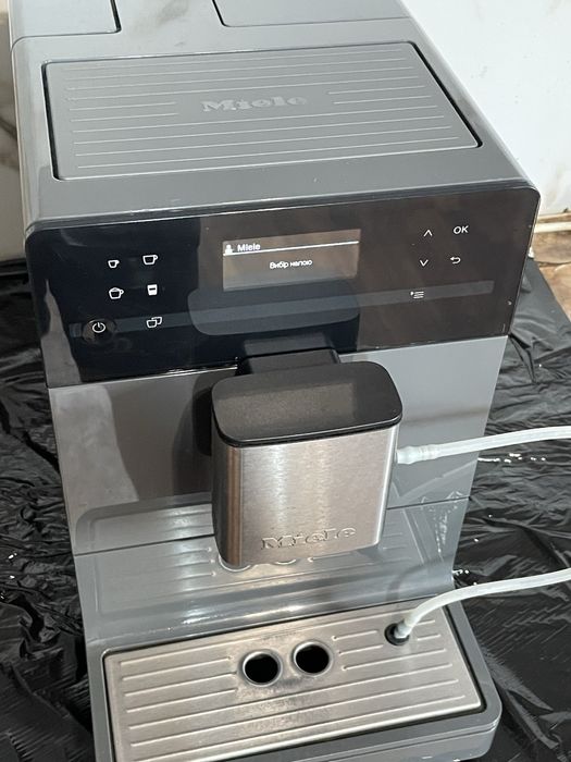 Miele CM5300 кавомашина