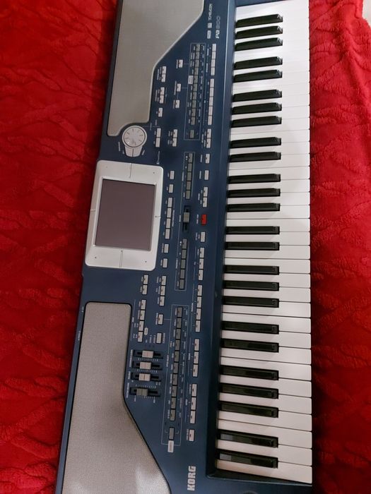Sprzedam KORG PA800