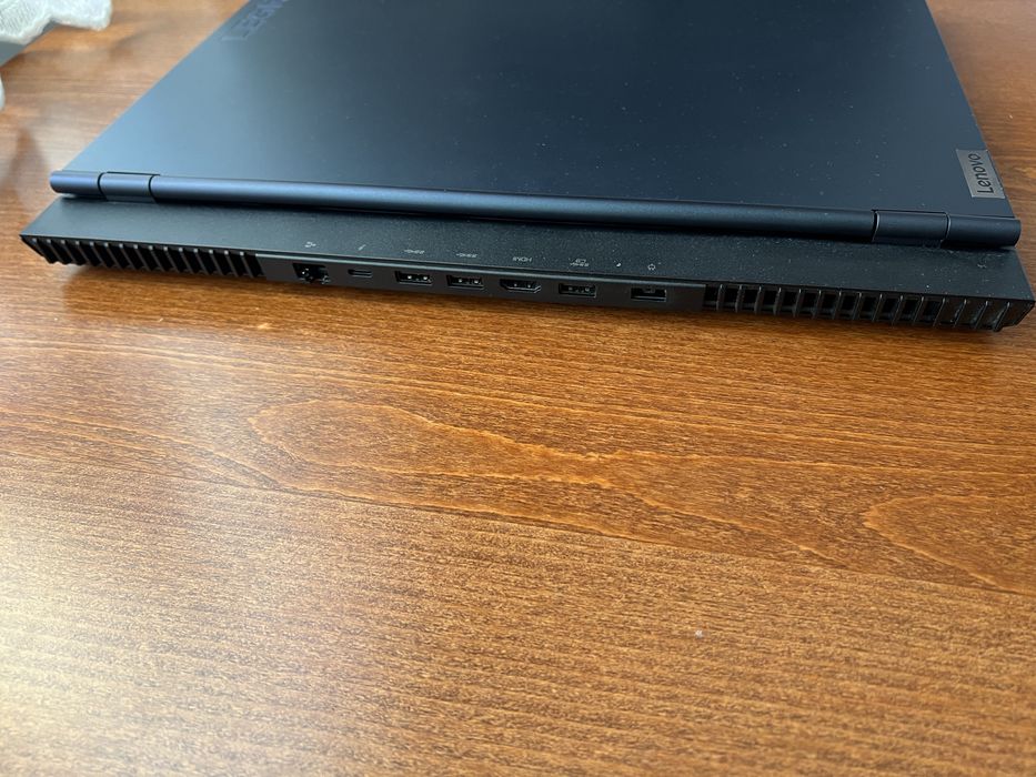 Lenovo Legion 5 15ITH6H i7-11800H / RTX 3060 / 32 GB RAM / 1 TB SSD / 165 Hz