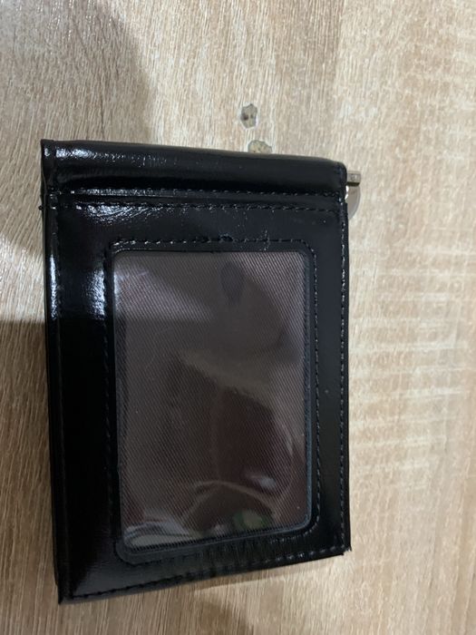 Чоловічий гаманець