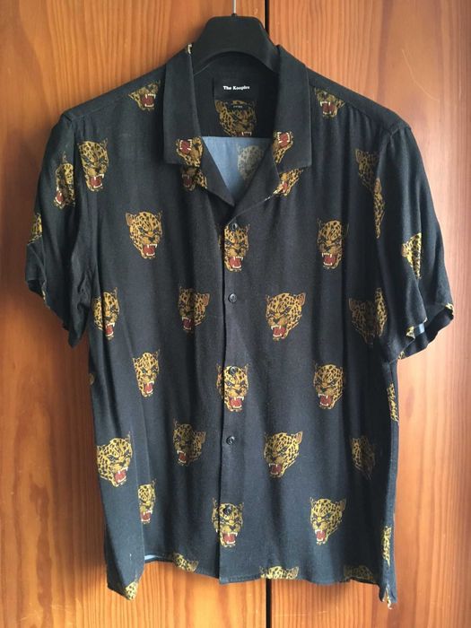 Camisas de manga curta para homem - havaianas etc