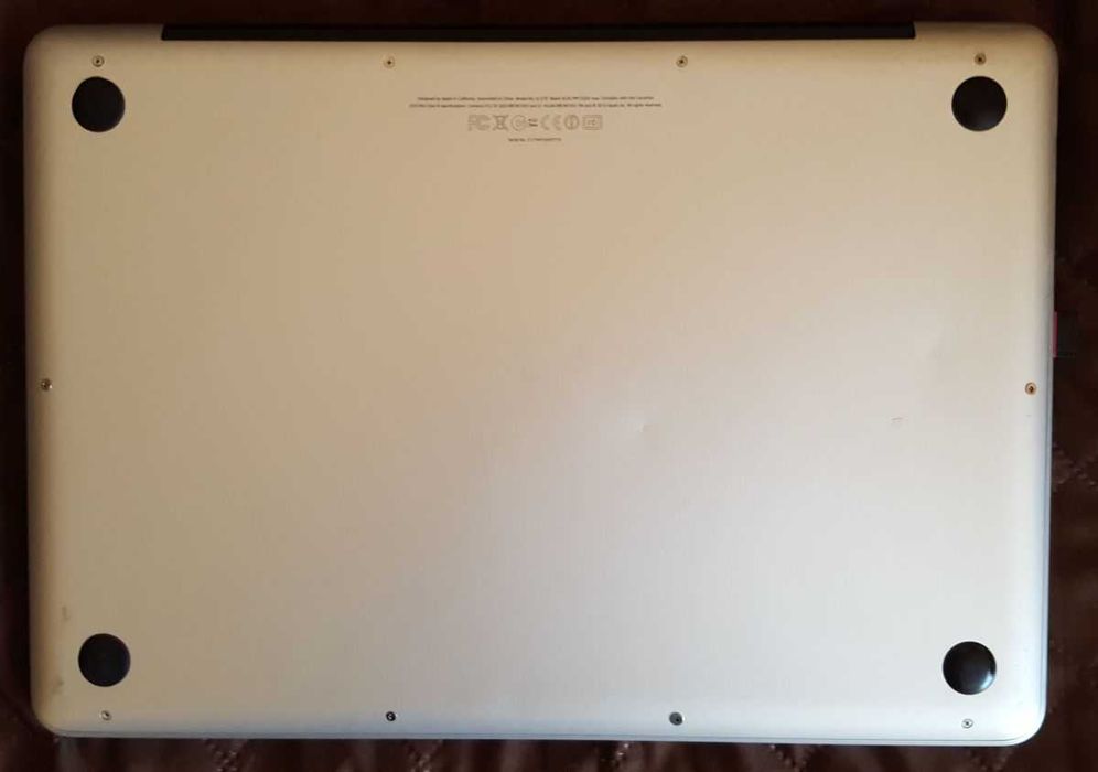 MacBook PRO model A1278, procesor Intel-i5, dysk 320GB, bateria ok