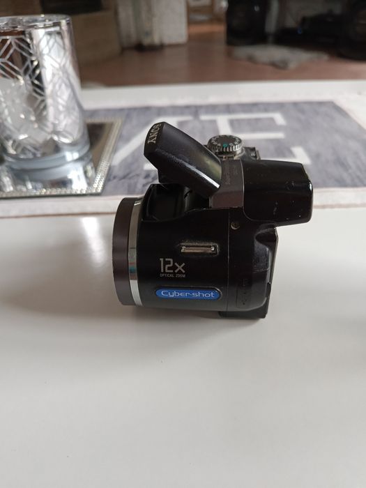 Sony cyber-shot DSC H5