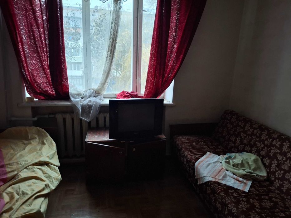 продається кімната в гуртожитку