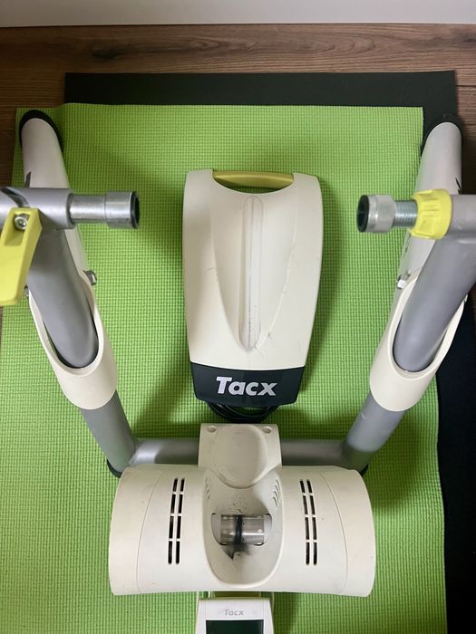 Rolo de treino bicicleta Tacx vortex