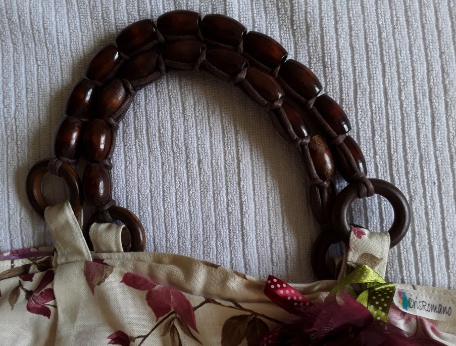 Bolsa/Mala de mão em tecido, Cris Romano, nova!