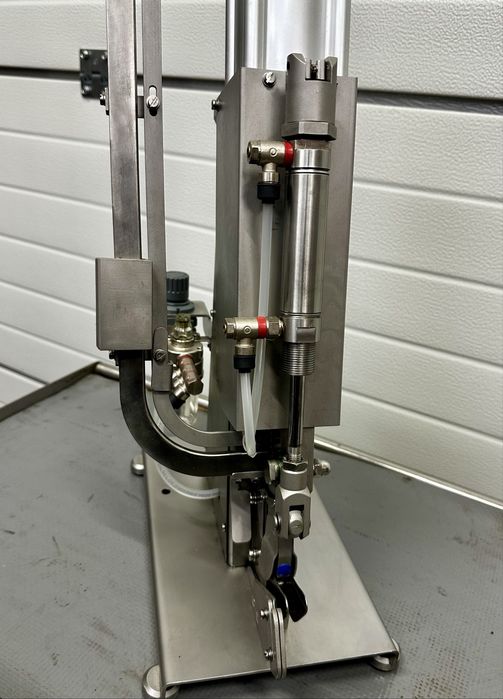 Кліпсатор однокліпний КН-4С