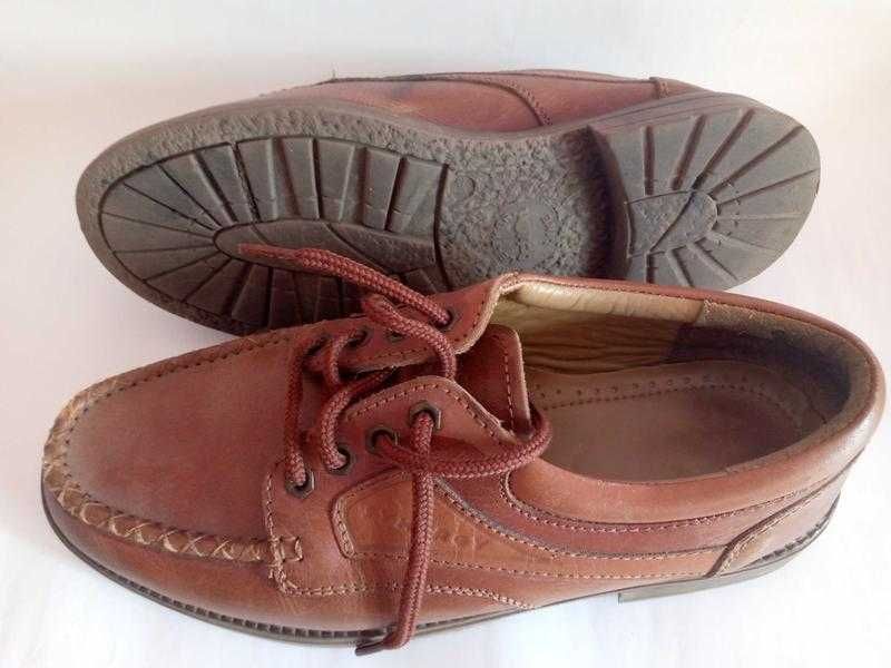 Туфлі чоловічі коричневі 43 розмір