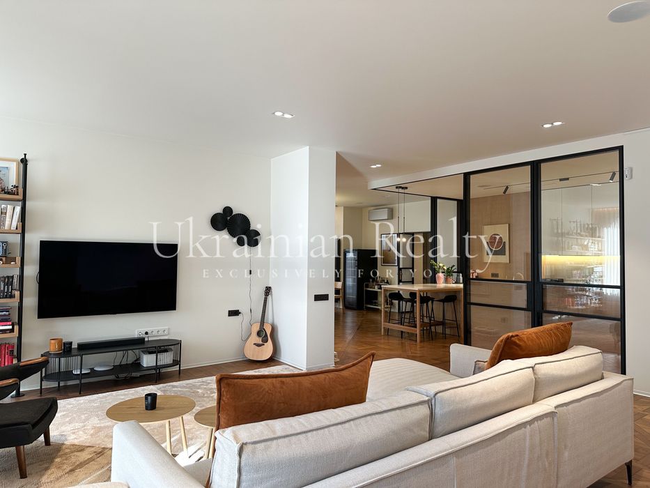 Продаж квартири з терасою 250 м²  ЖК A-52. Січових Стрільців, 44а