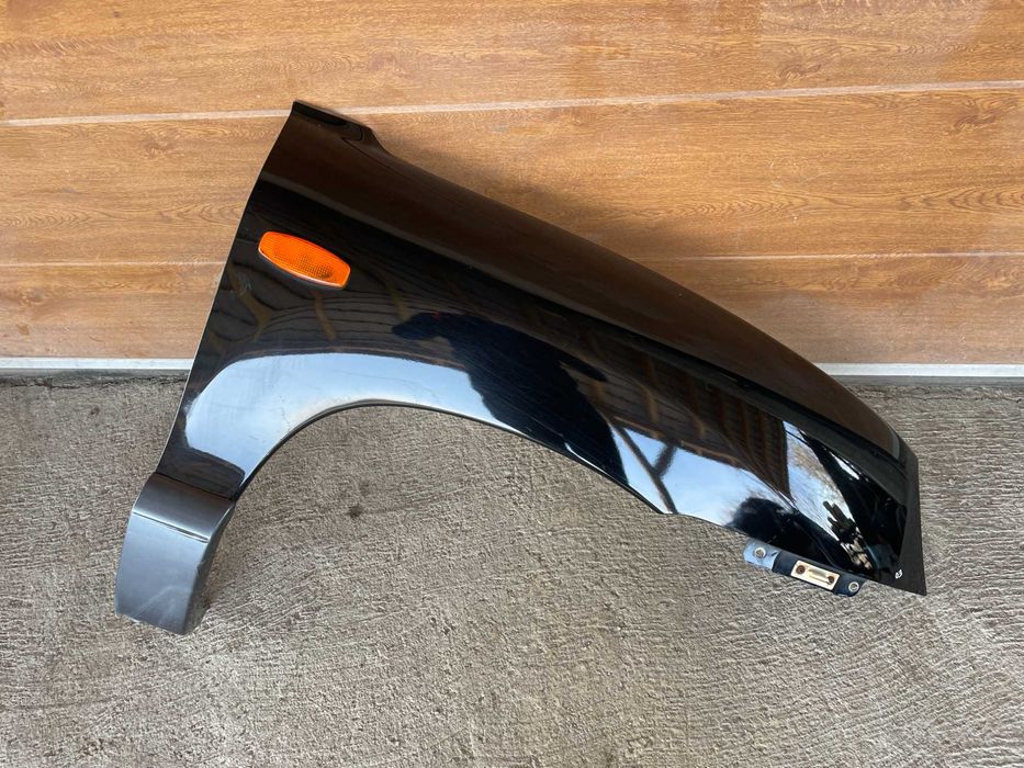 Błotnik Przód Prawy i Lewy Hyundai Santa Fe I Lak.ED