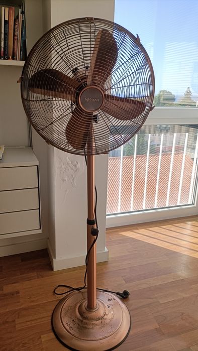 Ventilador de pé metálico retrô Tristar VE5971