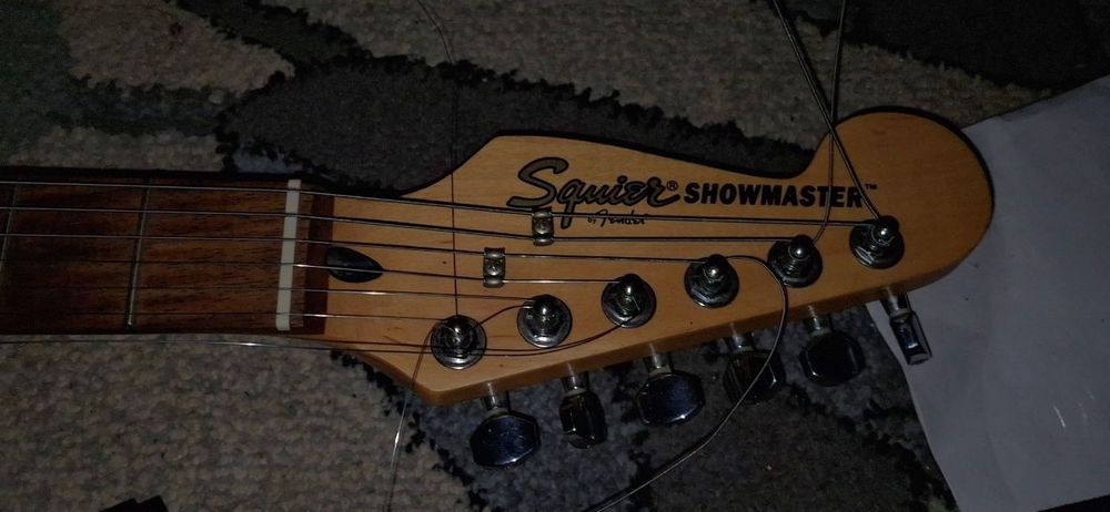 Squier by Fender  Showmaster, Indonesia 2003 Hss