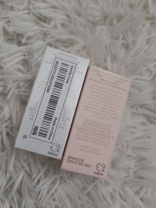 Zestaw sheglam róż i rozświetlacz nowe hit set