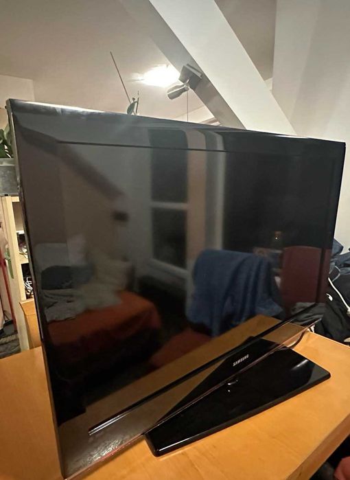 Sprzedaję telewizor.