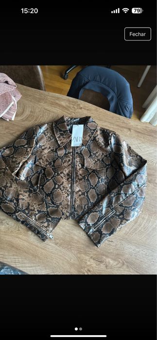 Casaco padrão cobra