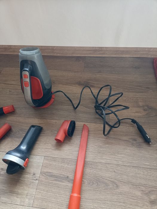 Авто пылесос black decker