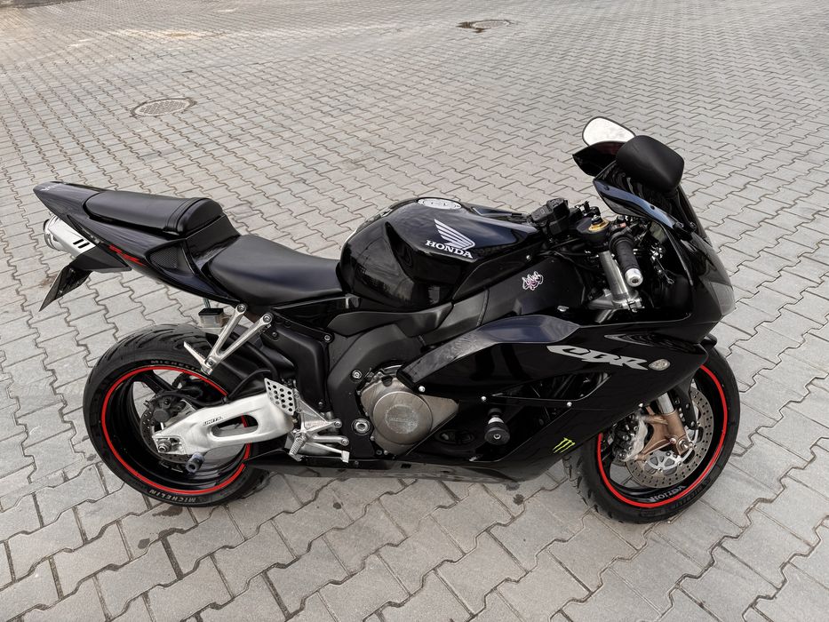 Honda cbr 1000rr