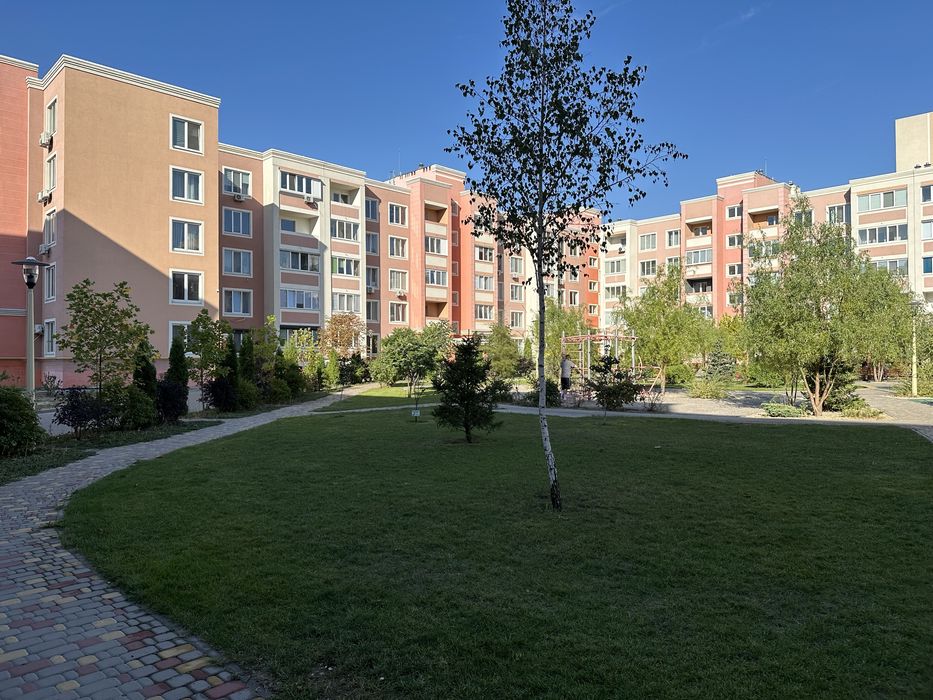 Продам 2к квартиру 67м2 в зданому будинку ЖК  Петрівський квартал