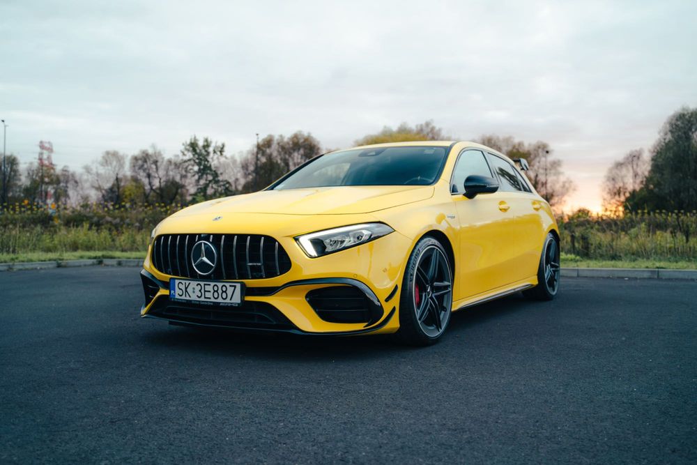 Wynajem samochodu Mercedes-AMG A45s 4MATIC+ - wypożyczalnia samochodów