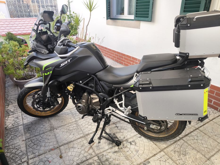 QJMotor SRT 700X