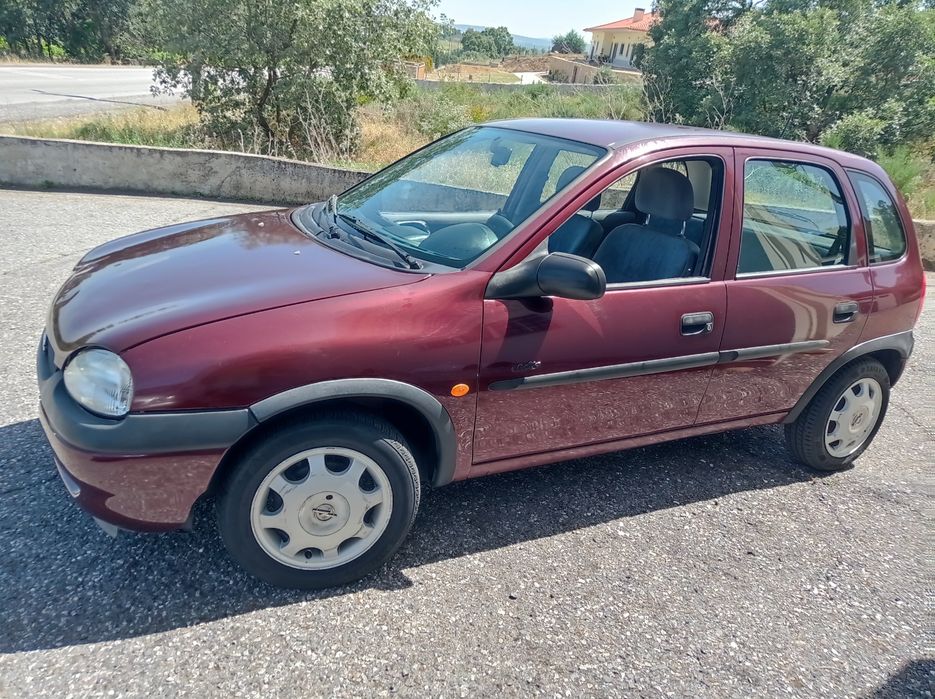 Corsa em ótimo estado