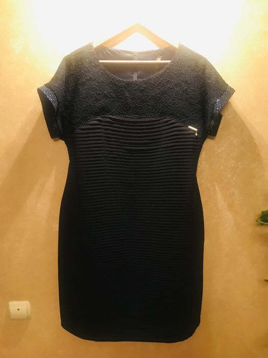 Нарядное платье