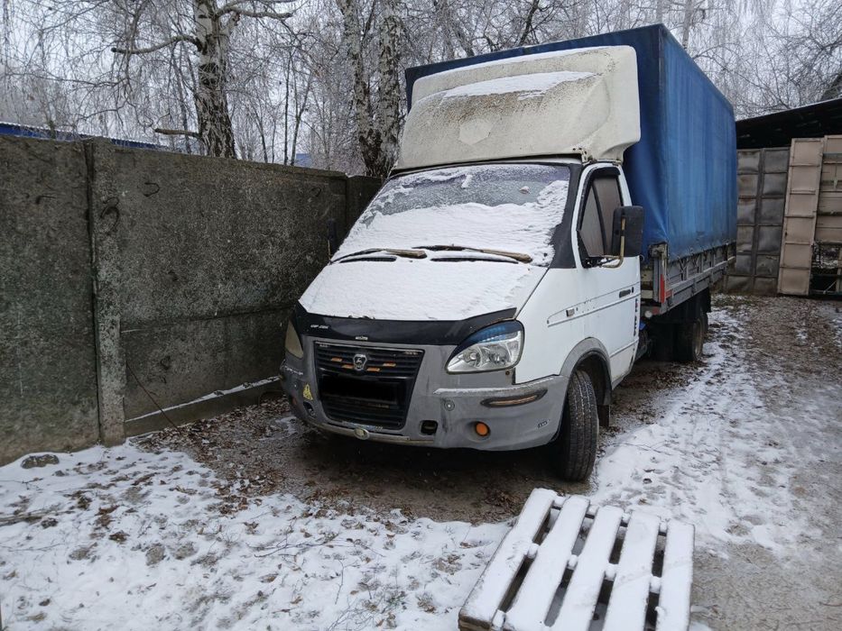 Газель 330202 у справном стані сів та поїхав