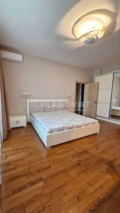 Продаж 3-кім центр вул Антоновича 131 ЖК Парк-хол Горький