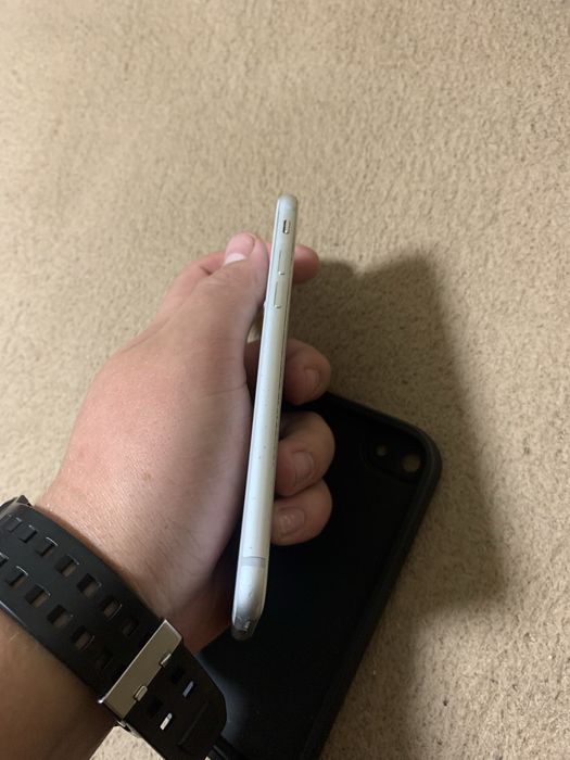 Iphone 8 на 64гб