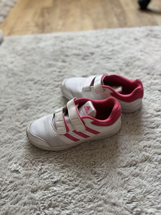 Дитячі кросівки Adidas Оригінал 32 розмір