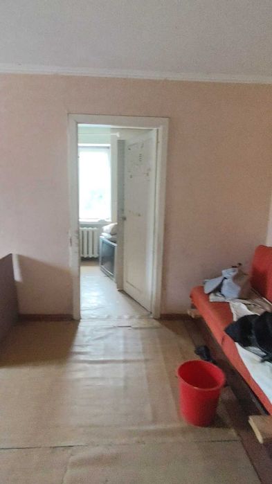 2-кімн. квартира, потребує ремонту, ХТЗ, просп. Олександрівський