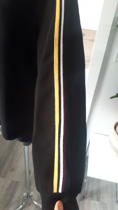 Pudełkowa bluza z lampasami 40