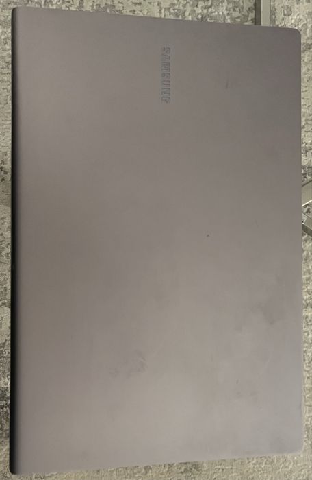 Samsung Galaxy book s (ecrã tátil)