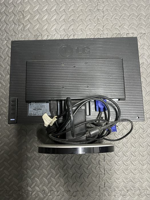Monitor LG Flatron 19